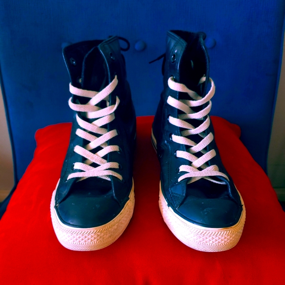 Chuck Taylor Converse Extra High Top sneakers/Black